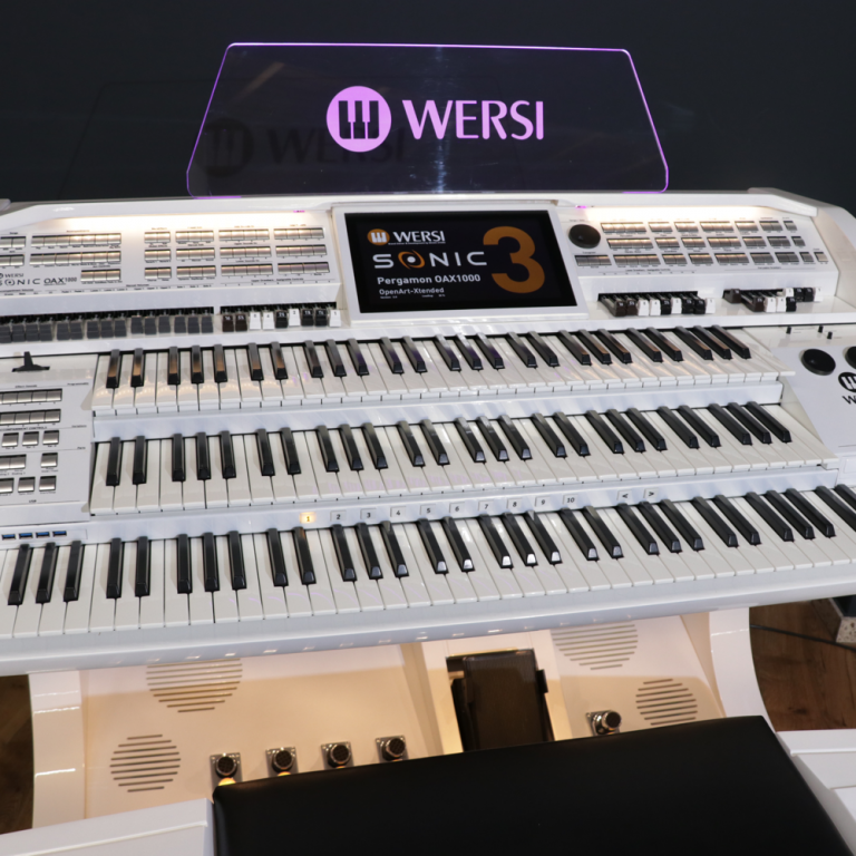 LOUVRE_OAX-1000_PW_Artnr_8000474_02