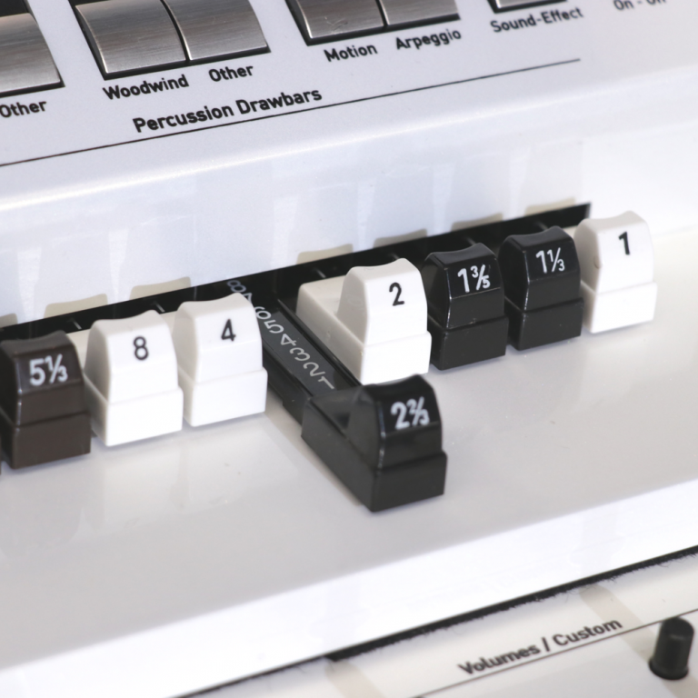 LOUVRE_OAX-1000_PW_Artnr_8000474_09